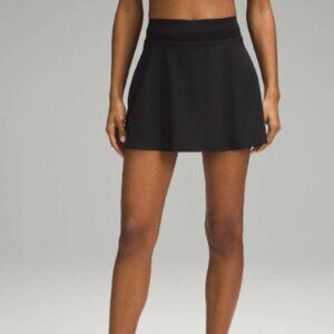 Black Lululemon Lightweight High-Rise Tennis Skirt SZ 8